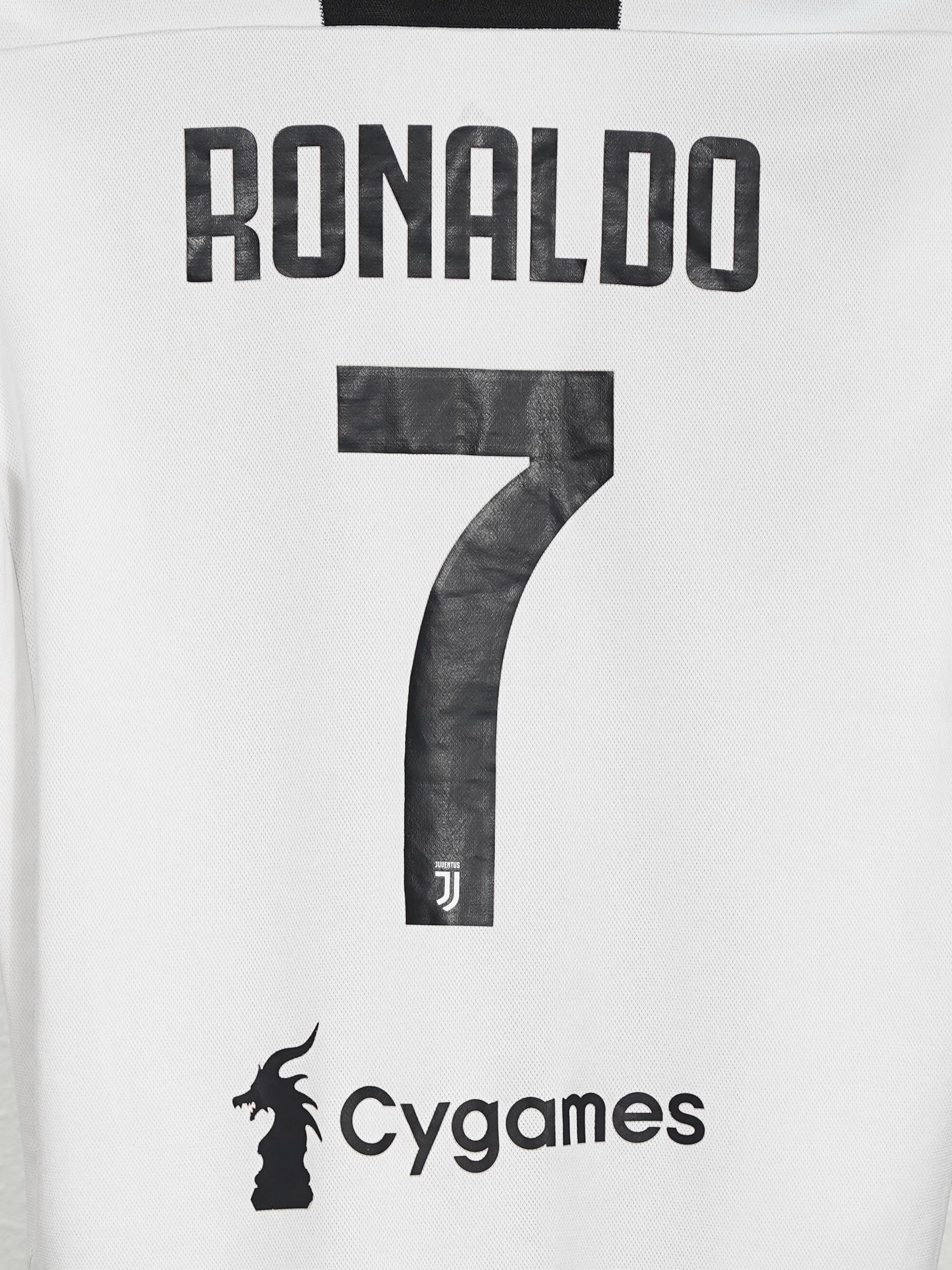 juventus-home-shirt-201819-