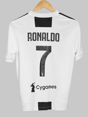 Juventus Home Shirt 2018/19 Ronaldo 7 (L Kids)