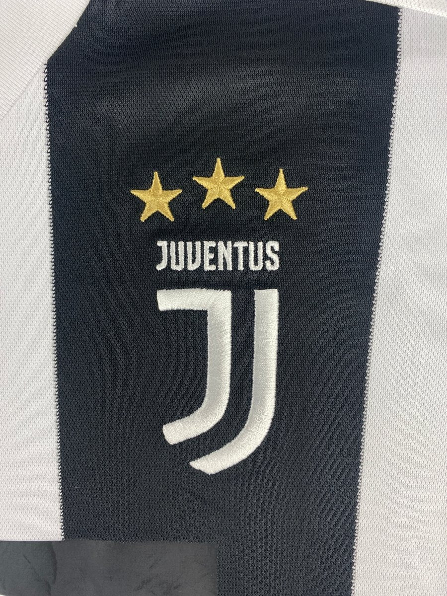 Juventus Home Shirt 2018/19 Ronaldo #7 Signed - 9/10 - L