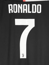 Juventus Home Shirt 2019/20 BNWT Ronaldo 7 (M)