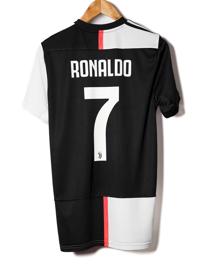 Juventus Home Shirt 2019/20 Ronaldo #7 (S)