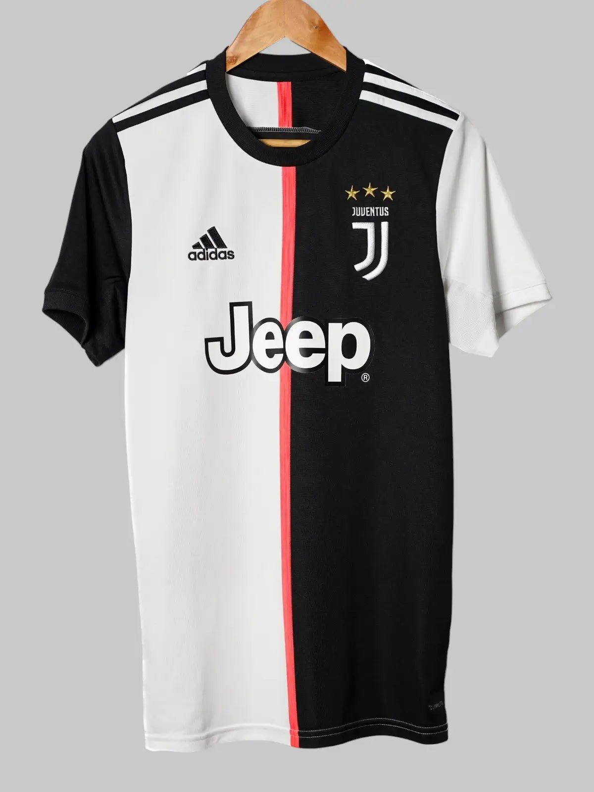 Juventus Home Shirt 2019/20 Ronaldo 7 (S)