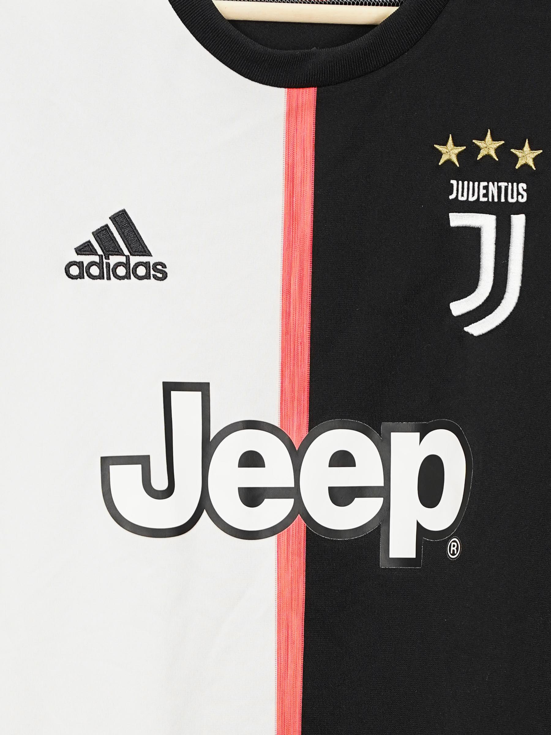 2019/20 Juventus Ronaldo #7 Home Shirt (M) Adidas – First11