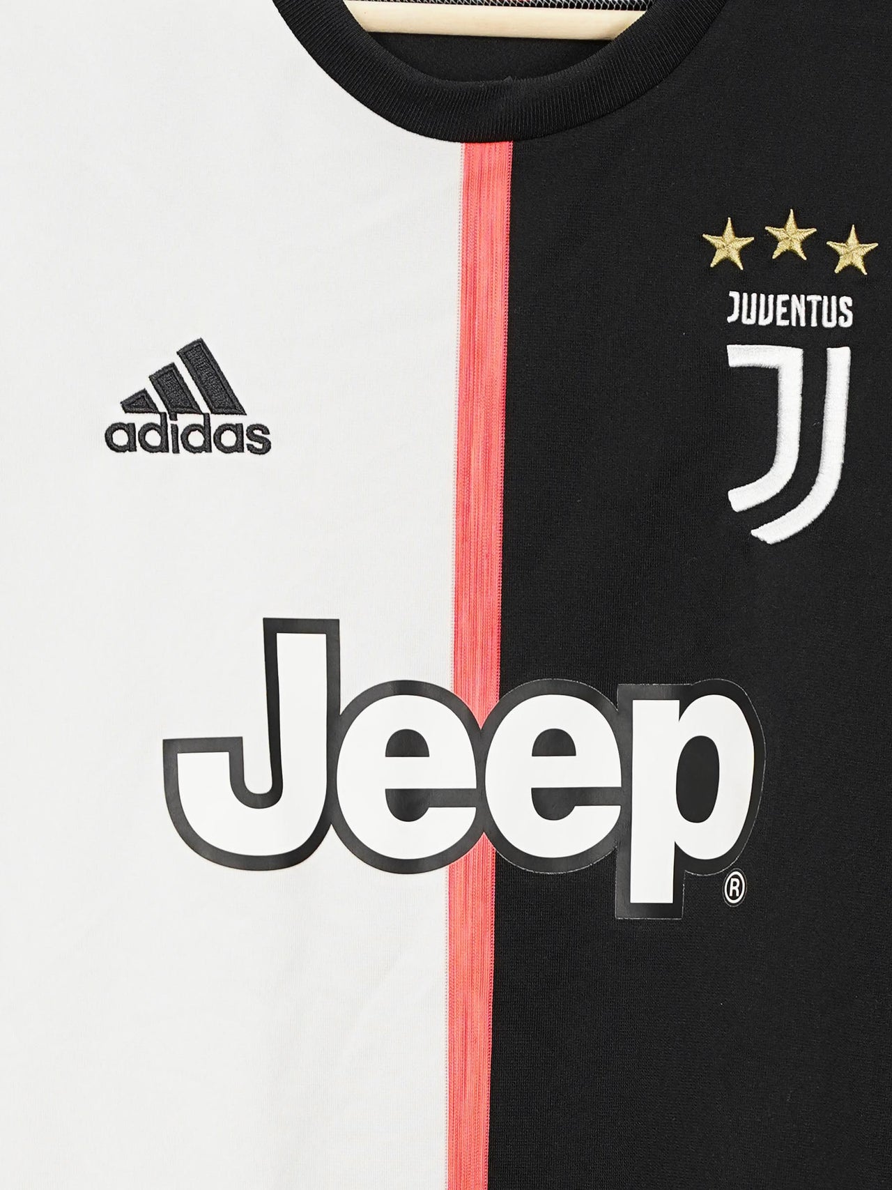 Juventus Home Shirt 2019/20 Ronaldo 7 Special Edition (M)