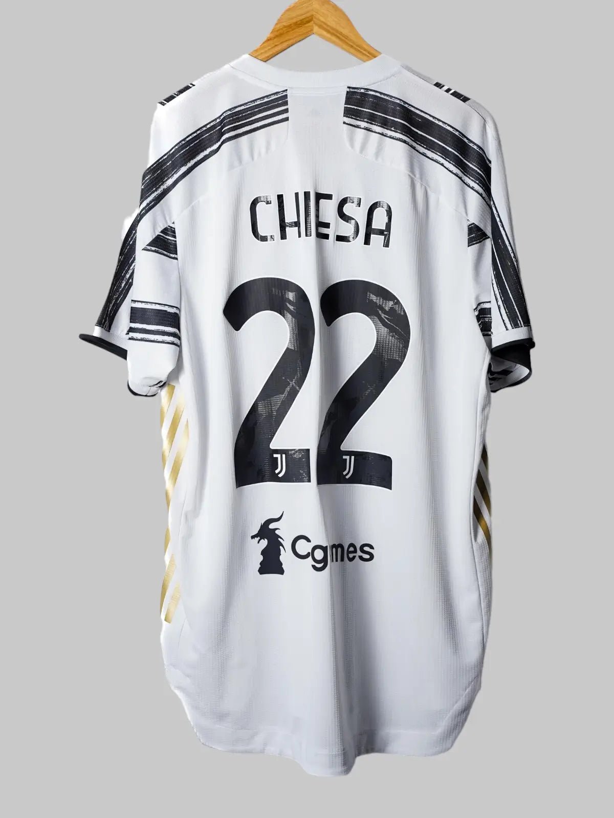 Juventus Home Shirt 2020/21 Chiesa 22 Player Issue (XL)