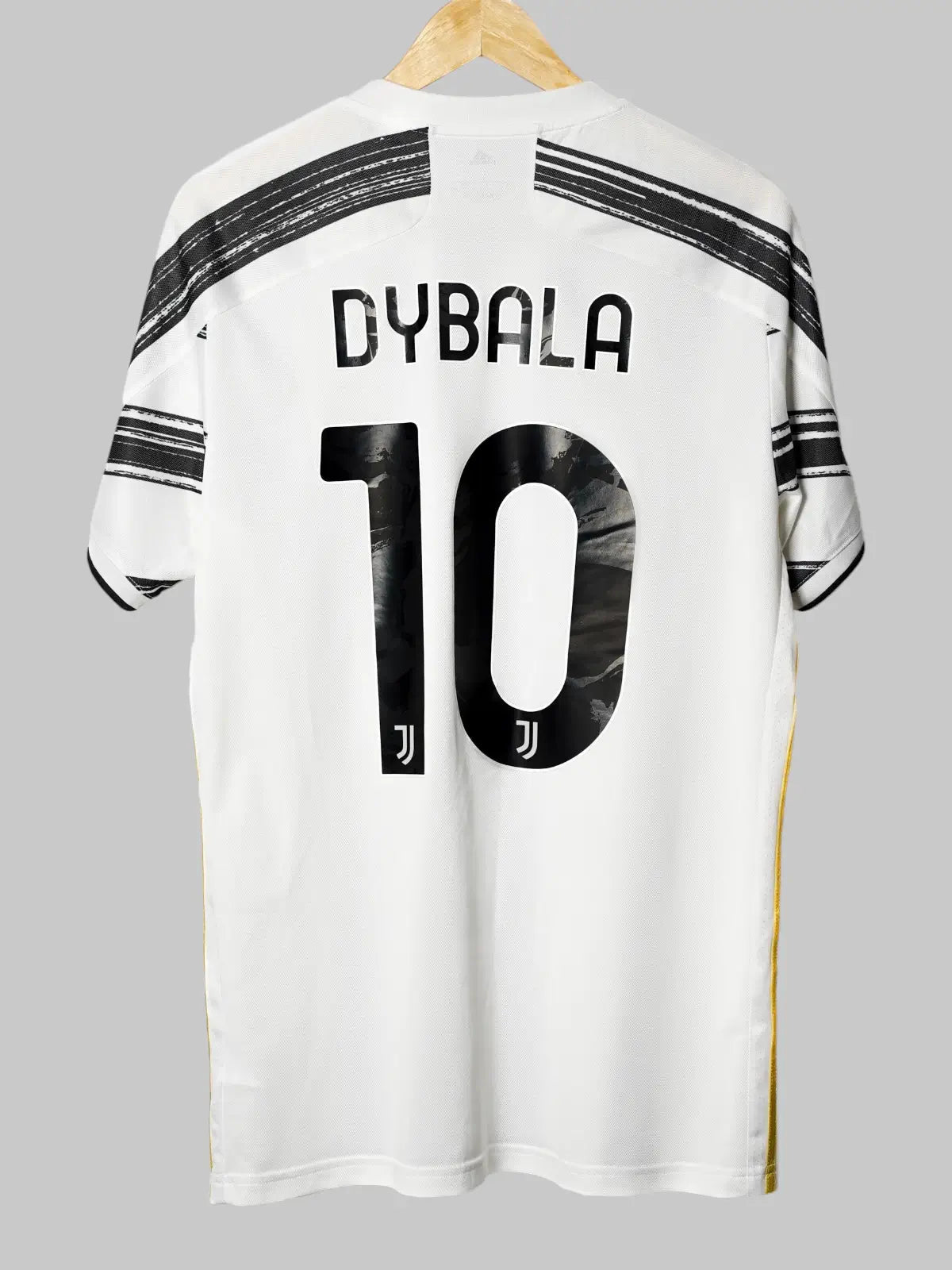 Juventus Home Shirt 2020/21 Dybala 10 (L)