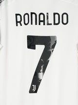 Juventus Home Shirt 2020/21 Ronaldo 7 (XL)