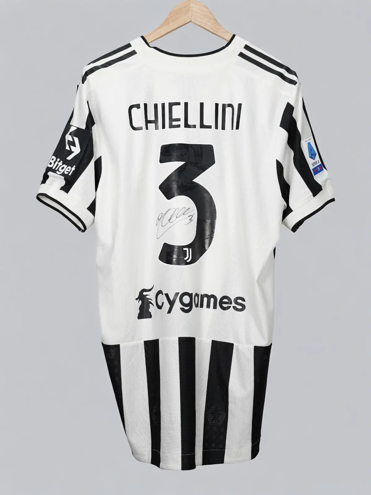 Juventus Home Shirt 2021/22 Chiellini 3 signed (XL)