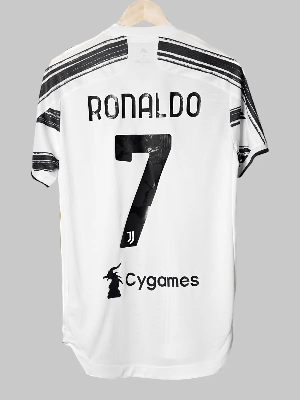 Juventus Home Shirt Authentic Version 2020/21 Ronaldo 7 BNWT (S)