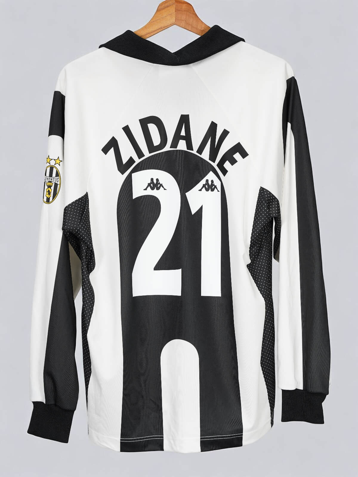1997/98 Juventus Zidane #21 Home Shirt L/S (M) Kappa | First11