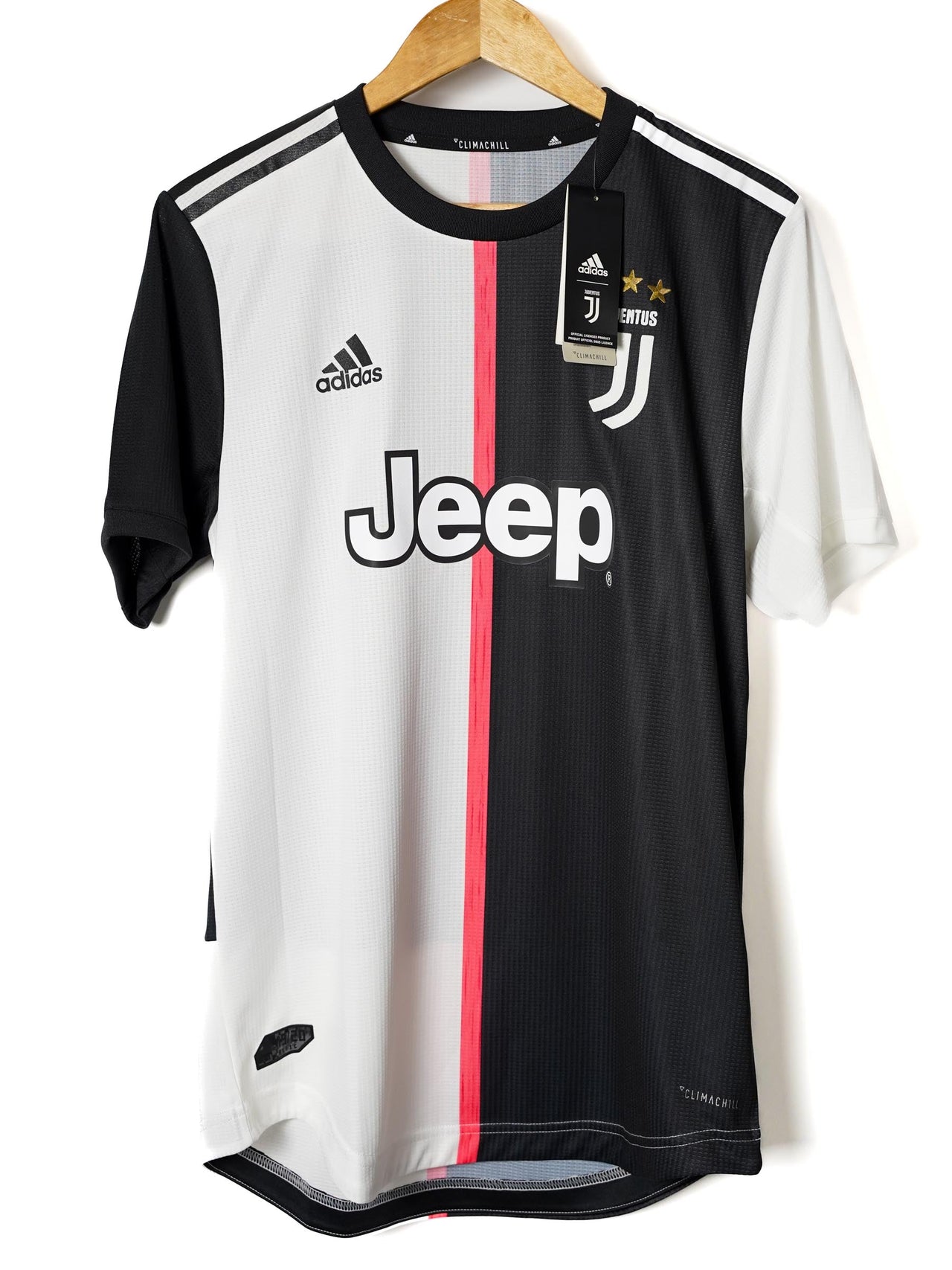 Juventus Home Shirt Player Issue 2019/20 Ronaldo 7 BNWT (M)