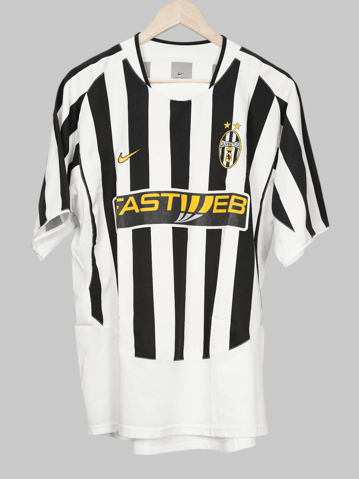 Juventus Home Shit 2003/4 Davids 26 (L)