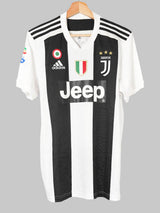 Juventus Signed Home Shirt 2018/19 Ronaldo 7 (M)