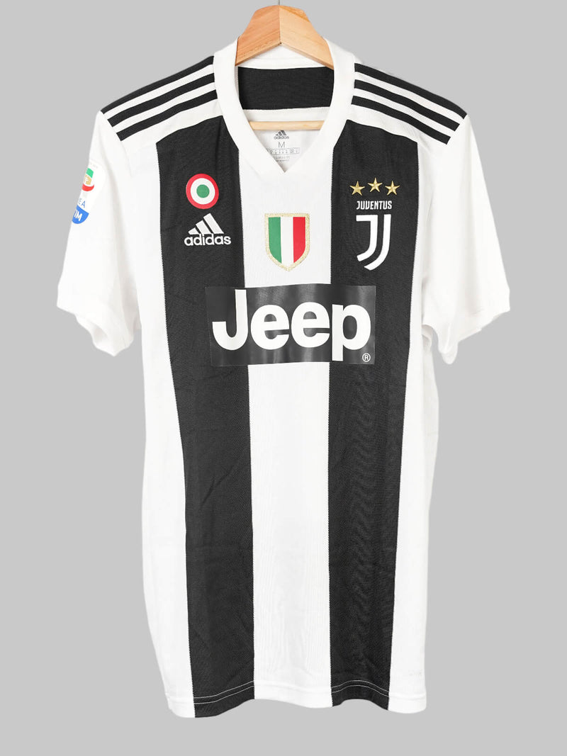 Juventus Signed Home Shirt 2018/19 Ronaldo 7 (M)