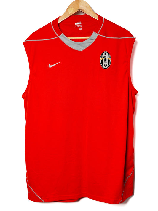 Juventus Sleeveless Player Issue Training Top 2007/8 (XL)