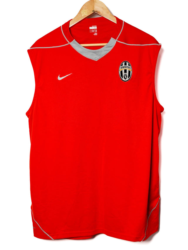 Juventus Sleeveless Player Issue Training Top 2007/8 (XL)