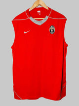 Juventus Sleeveless Player Issue Training Top 2007/8 (XL)