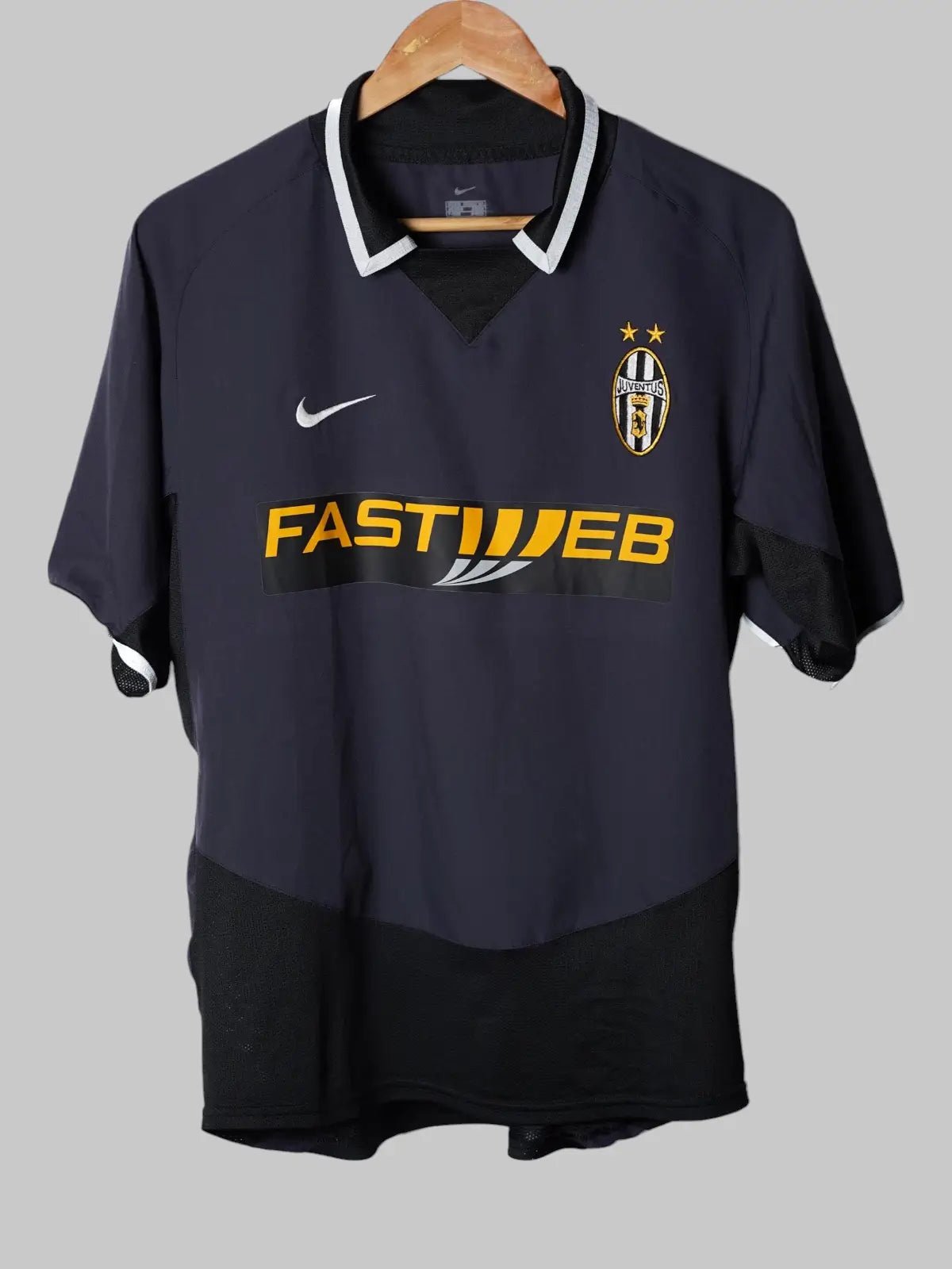Juventus Third Shirt 2003/4 (M)