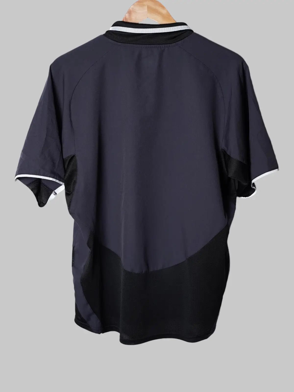 Juventus Third Shirt 2003/4 (M)