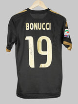 Juventus Third Shirt 2015/16 Signed Bonucci 19 (S)