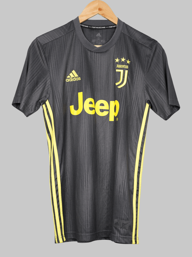 Juventus Third Shirt 2018/19 Ronaldo 7 (S)