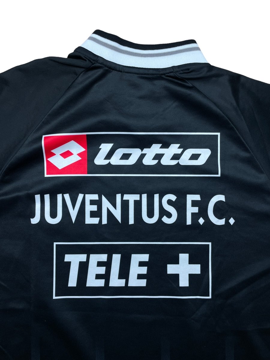 Juventus Training Shirt 2001/2 - 8/10 - S