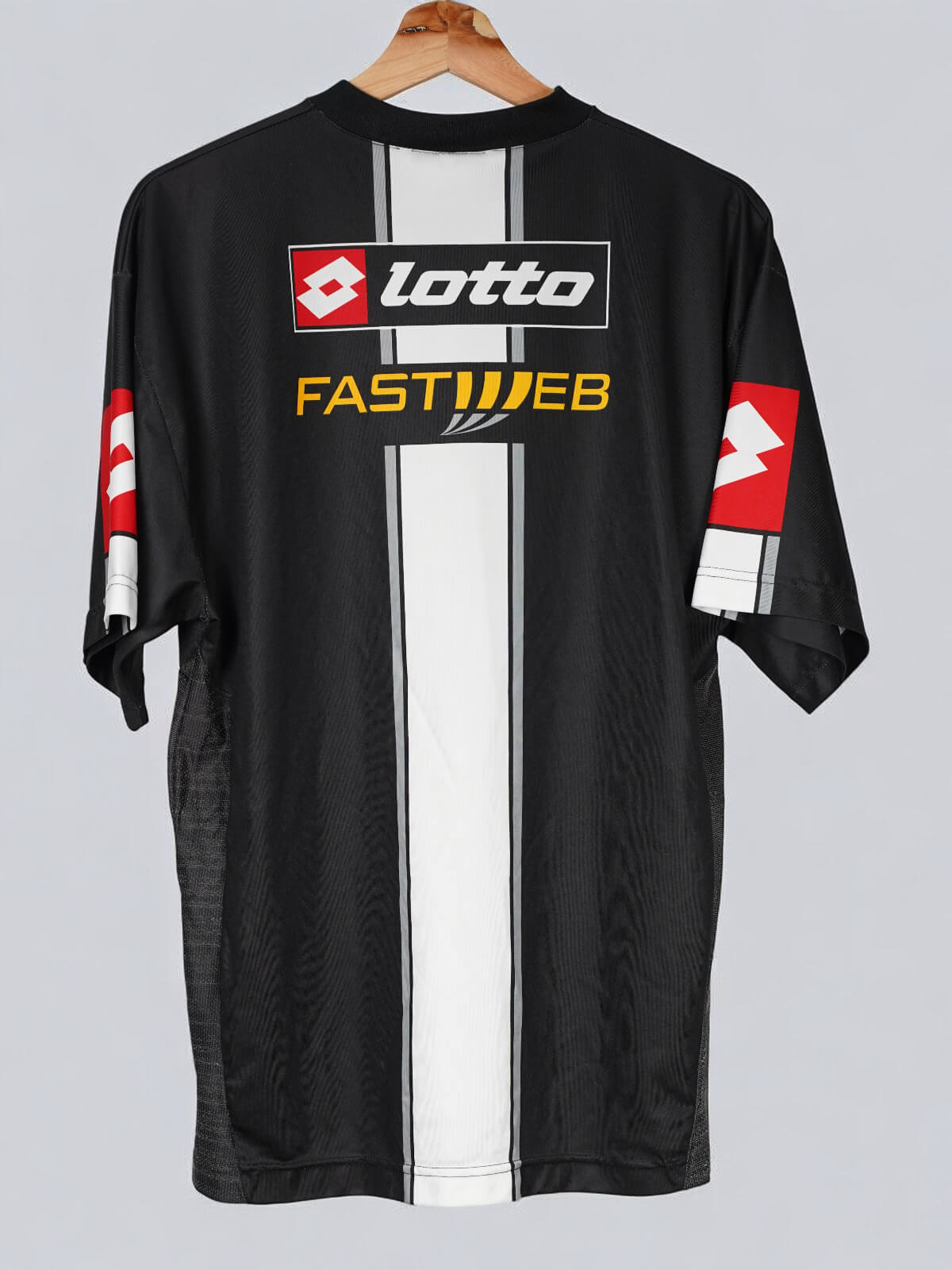 2002/03 Juventus Training Shirt (XL) Lotto | First11