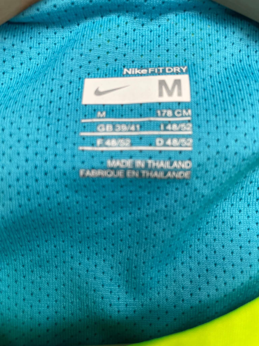 2007/8 Barcelona Training Shirt (M)