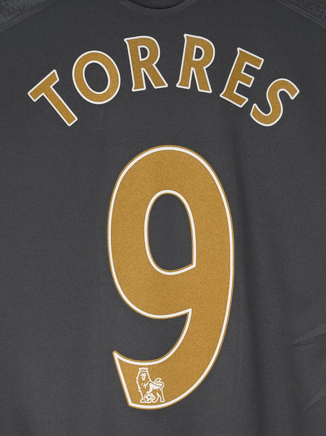 Liverpool Away Shirt 2009/10 Torres 9 (M)