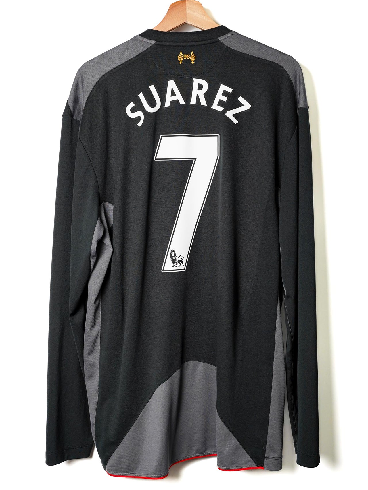 Liverpool Away Shirt 2012/13 Suarez 7 L/S (XXL)