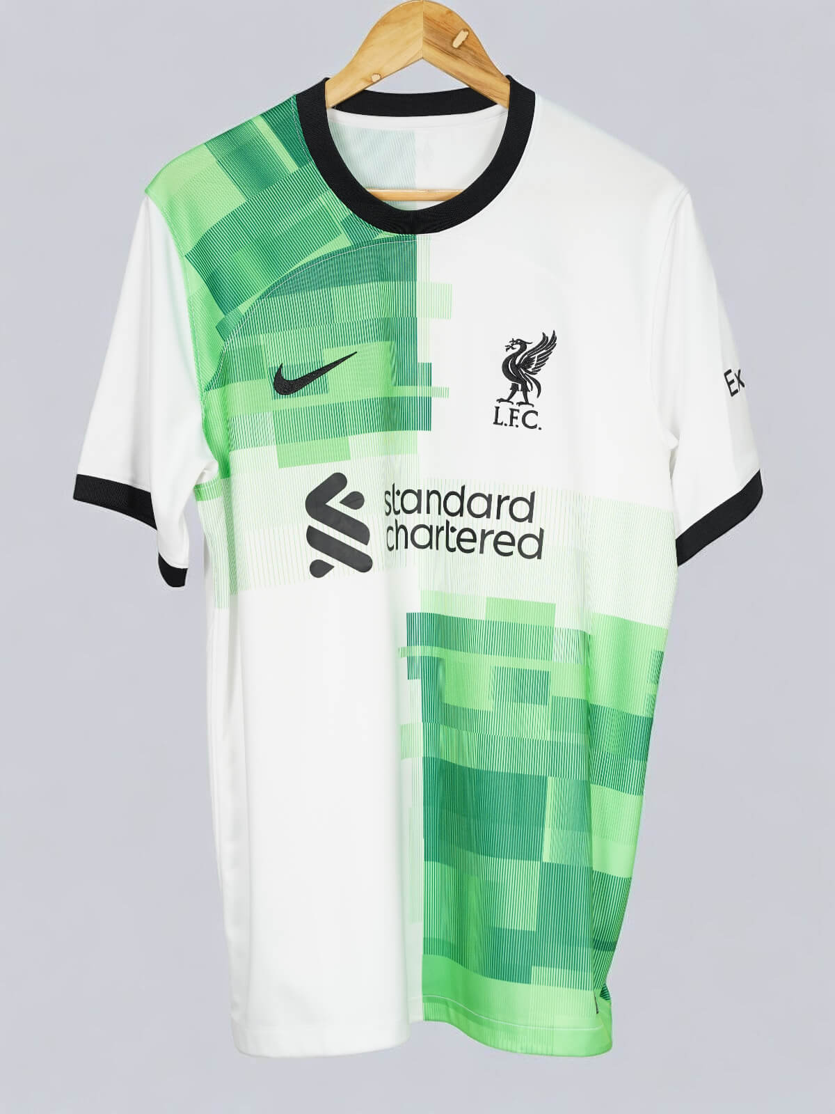 Liverpool Away Shirt 2023/24 M.Salah (L)
