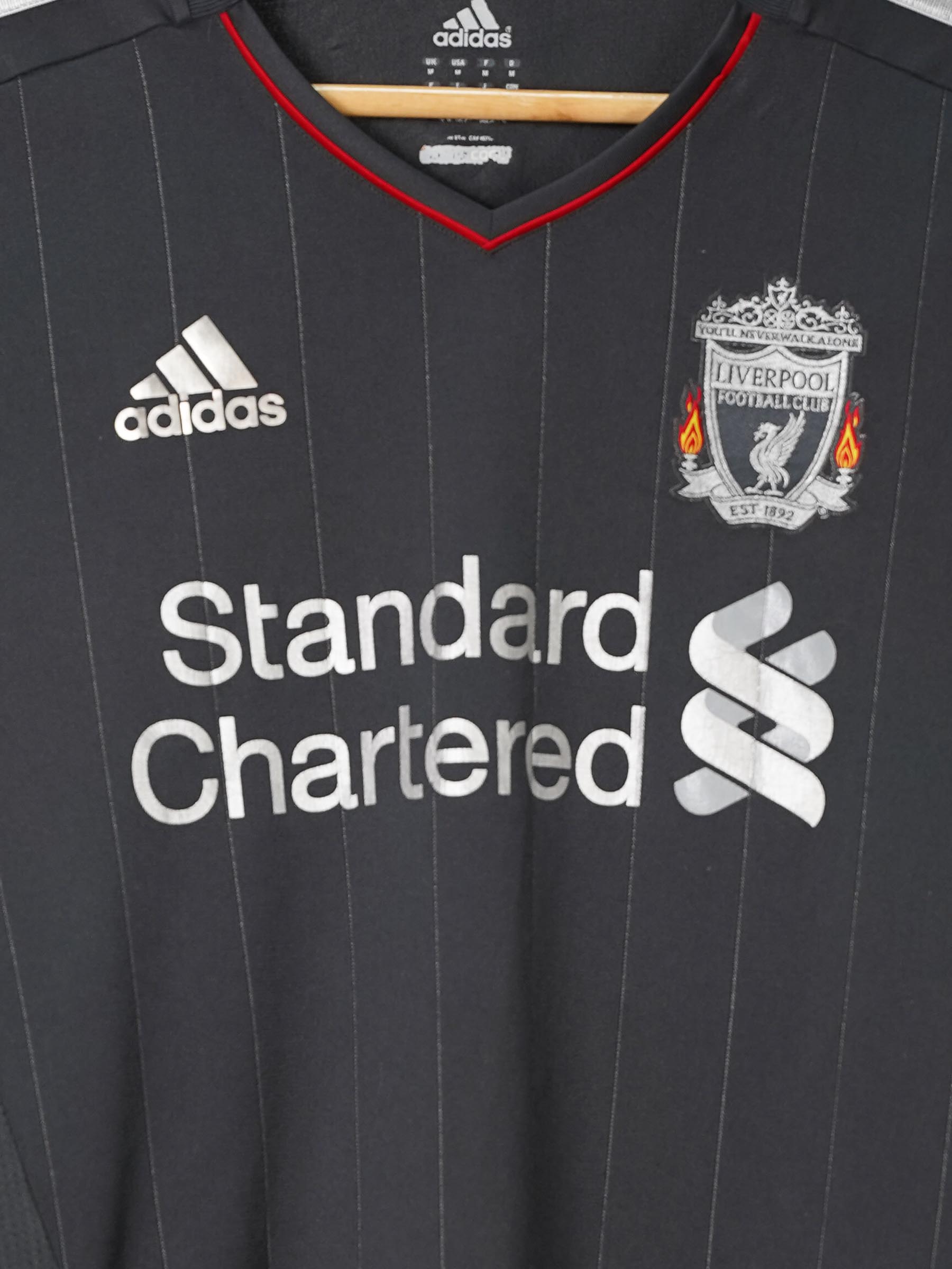 Liverpool Away Shirt L/S 2011/12 Gerrard 8 (M)