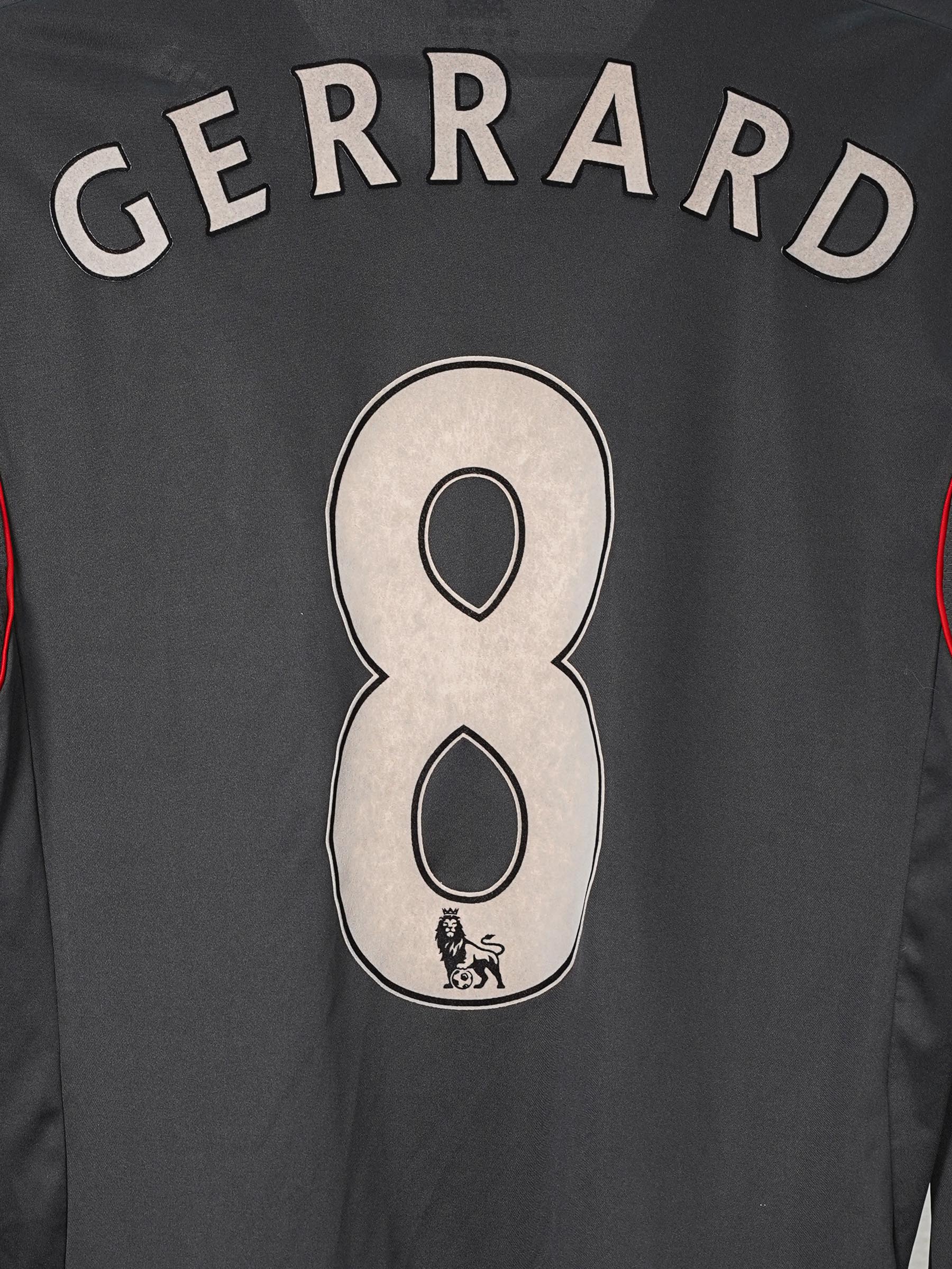 Liverpool Away Shirt L/S 2011/12 Gerrard 8 (M)