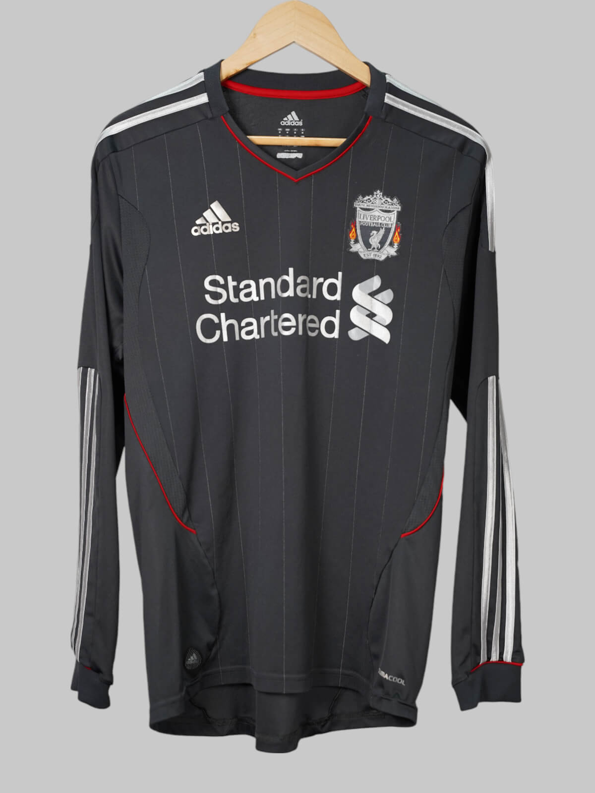 Liverpool Away Shirt L/S 2011/12 Gerrard 8 (M)