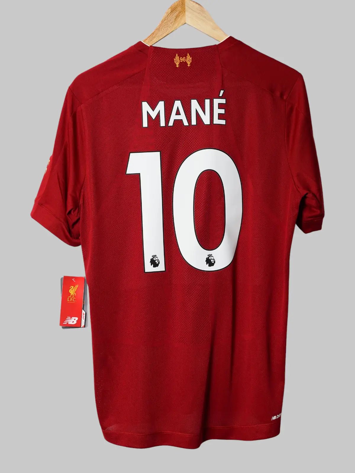 Liverpool home shirt 2019/20 Mane 10 BNWT (M)