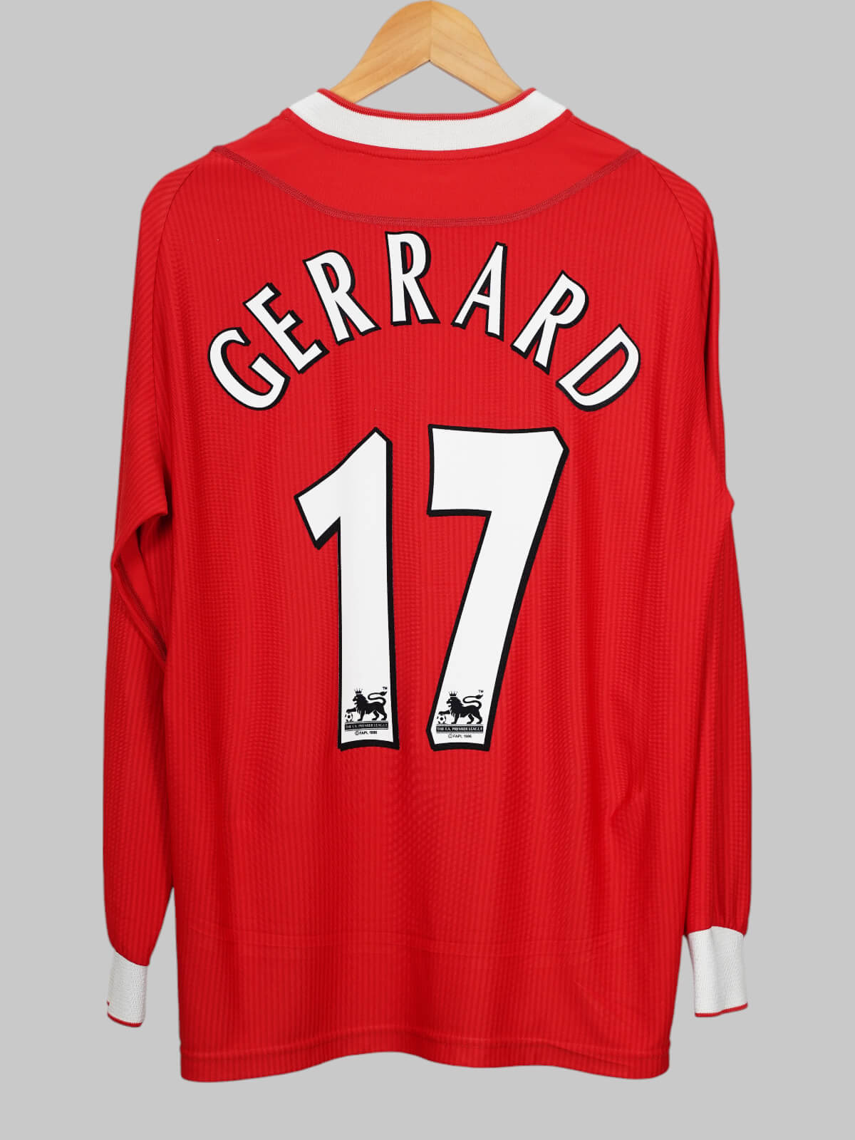 Liverpool Home Shirt L/S 2002/4 Gerrard 17 (L)