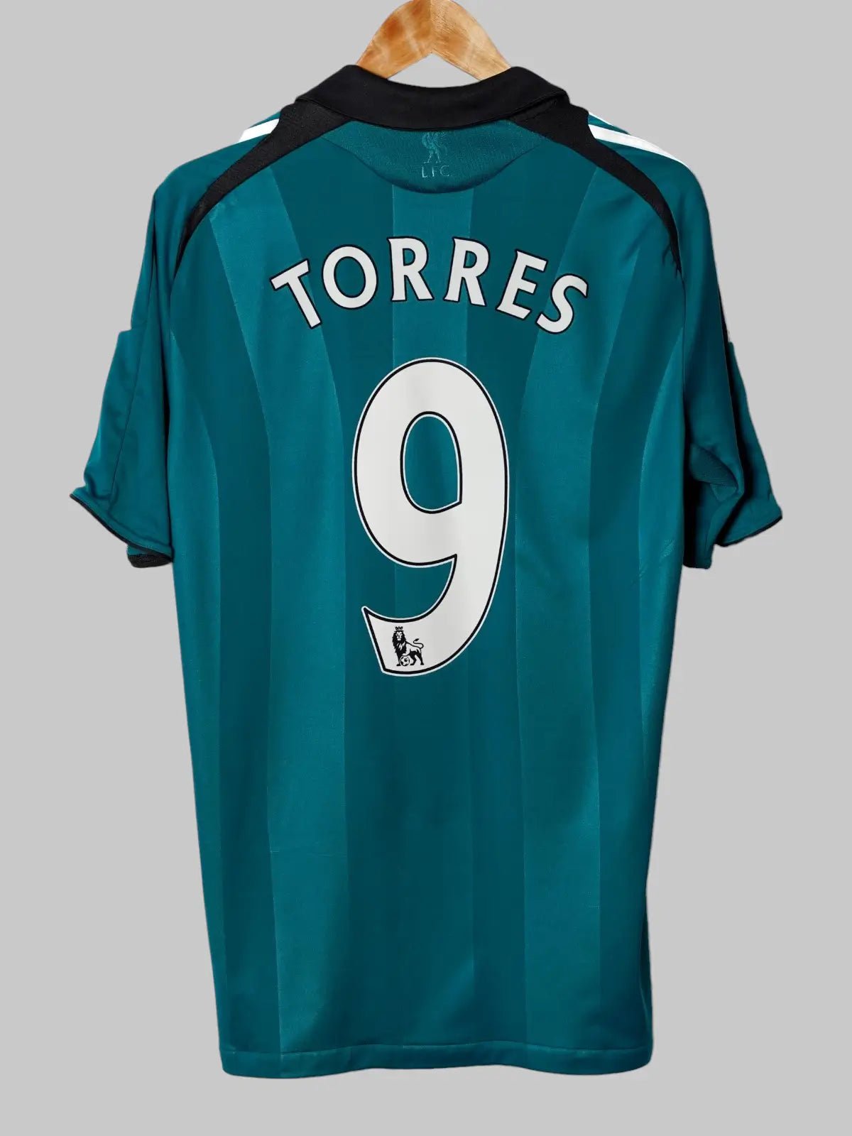 Liverpool Third Shirt 2008/9 Torres 9 (M)