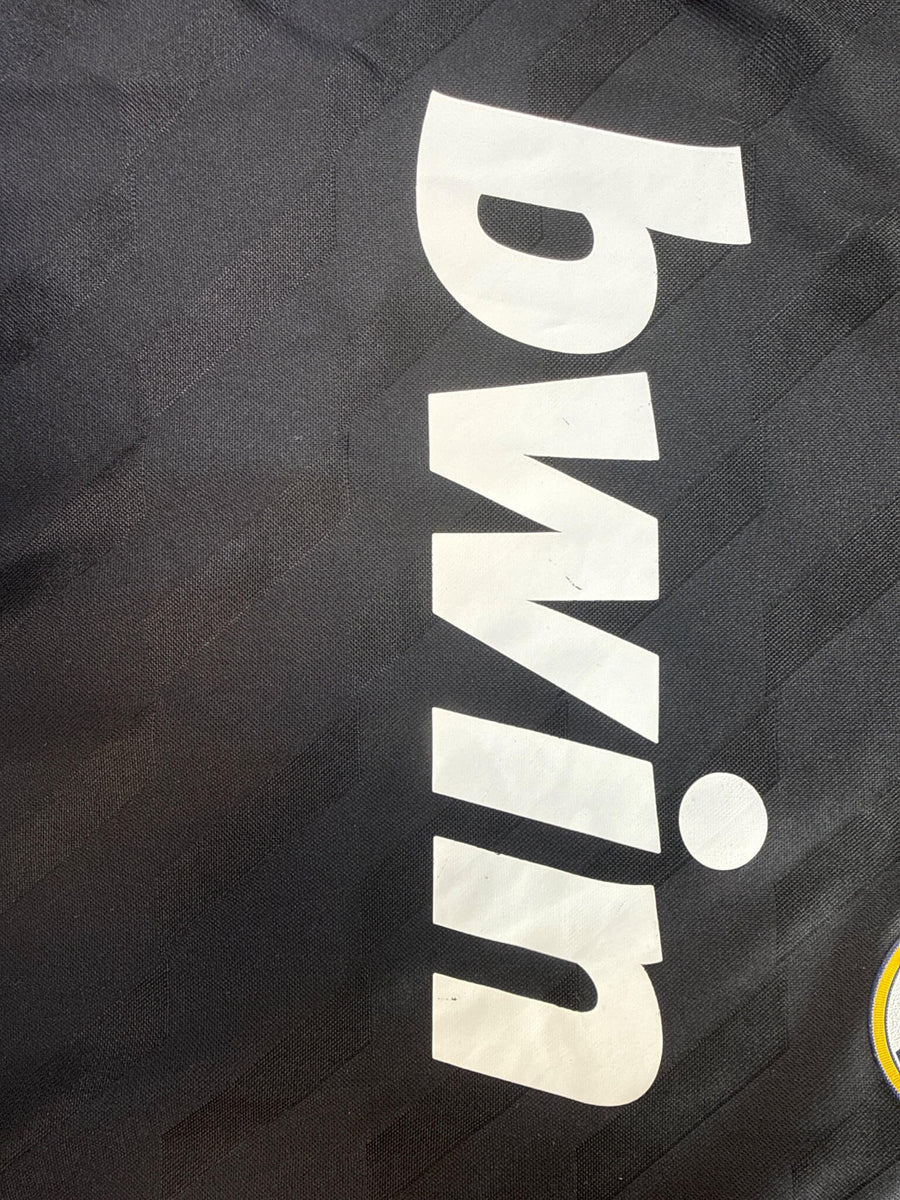 2011/12 Real Madrid Ronaldo #7 Away Shirt (M)