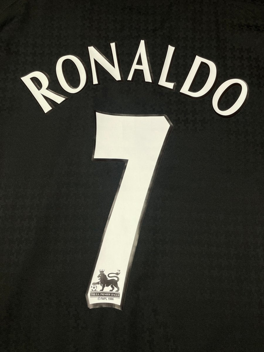 Man United Away Shirt 2004/5 Ronaldo #7 - 9/10 - L