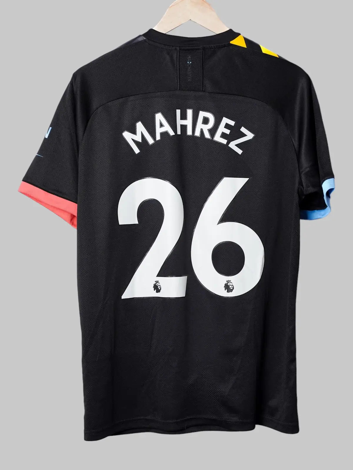 Manchester City Away Shirt 2019/20 Mahrez 26 (L)
