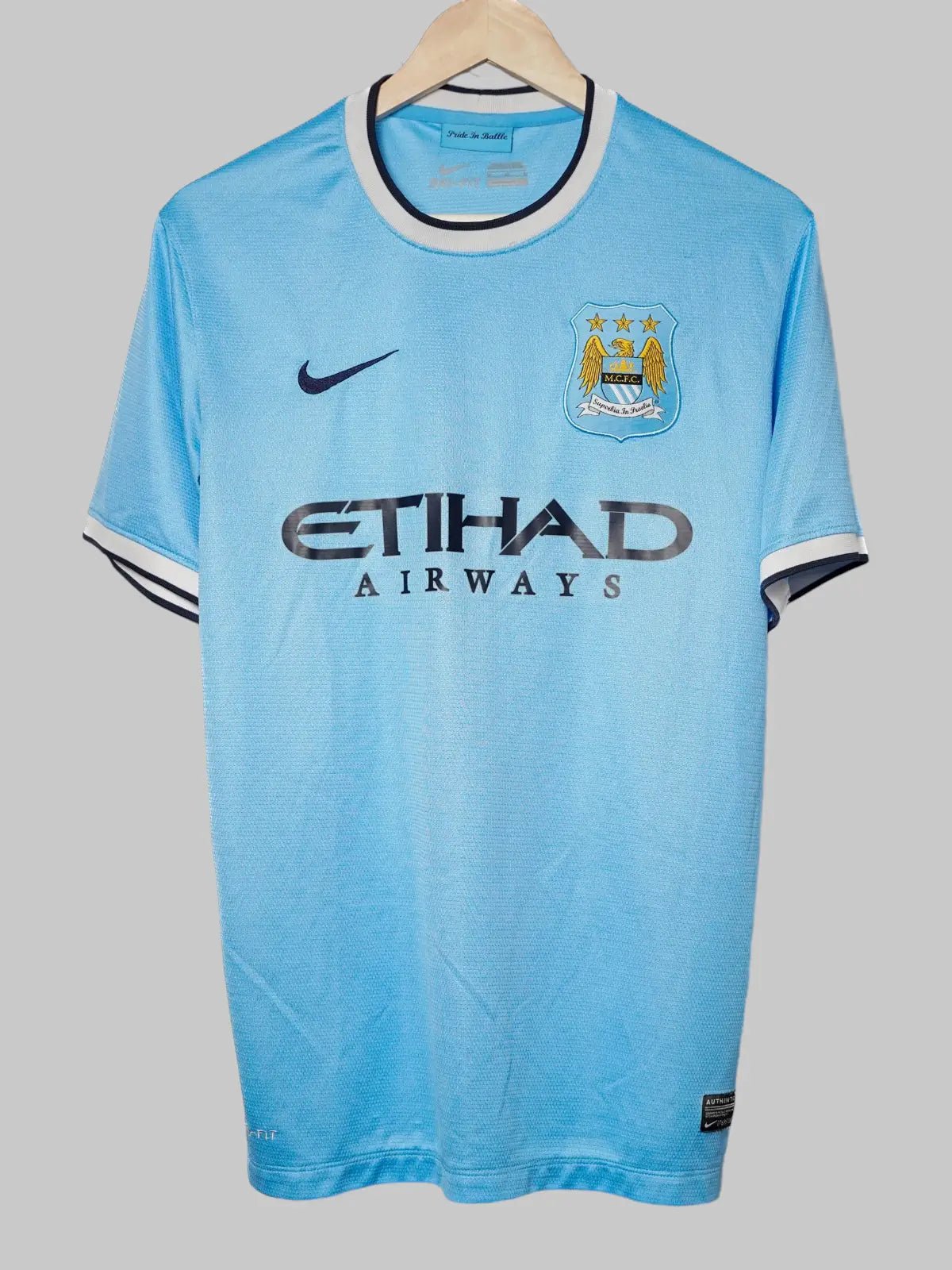 Manchester City Home Shirt 2013/14 Kun Agüero 16 (M)