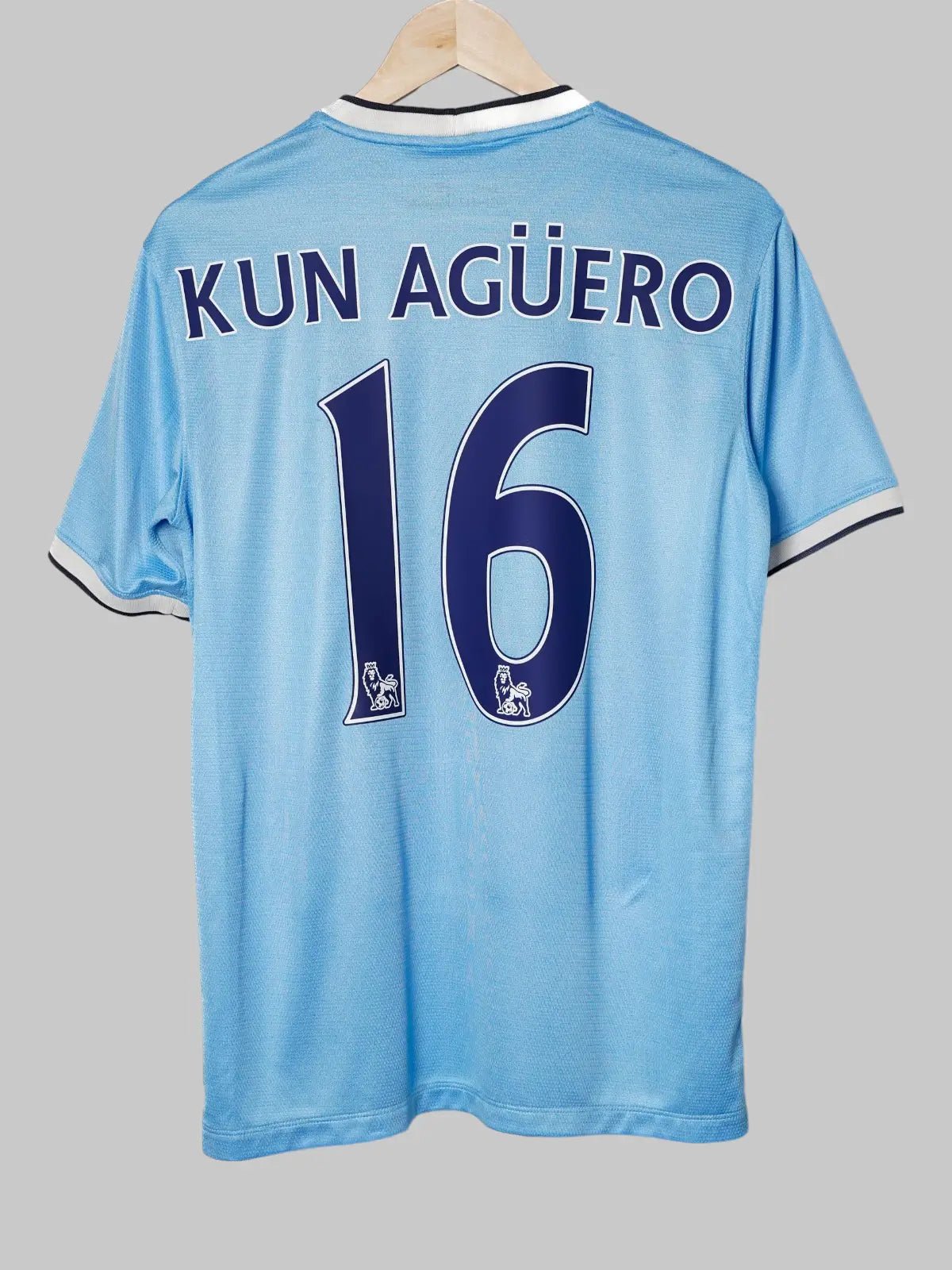 Manchester City Home Shirt 2013/14 Kun Agüero 16 (M)