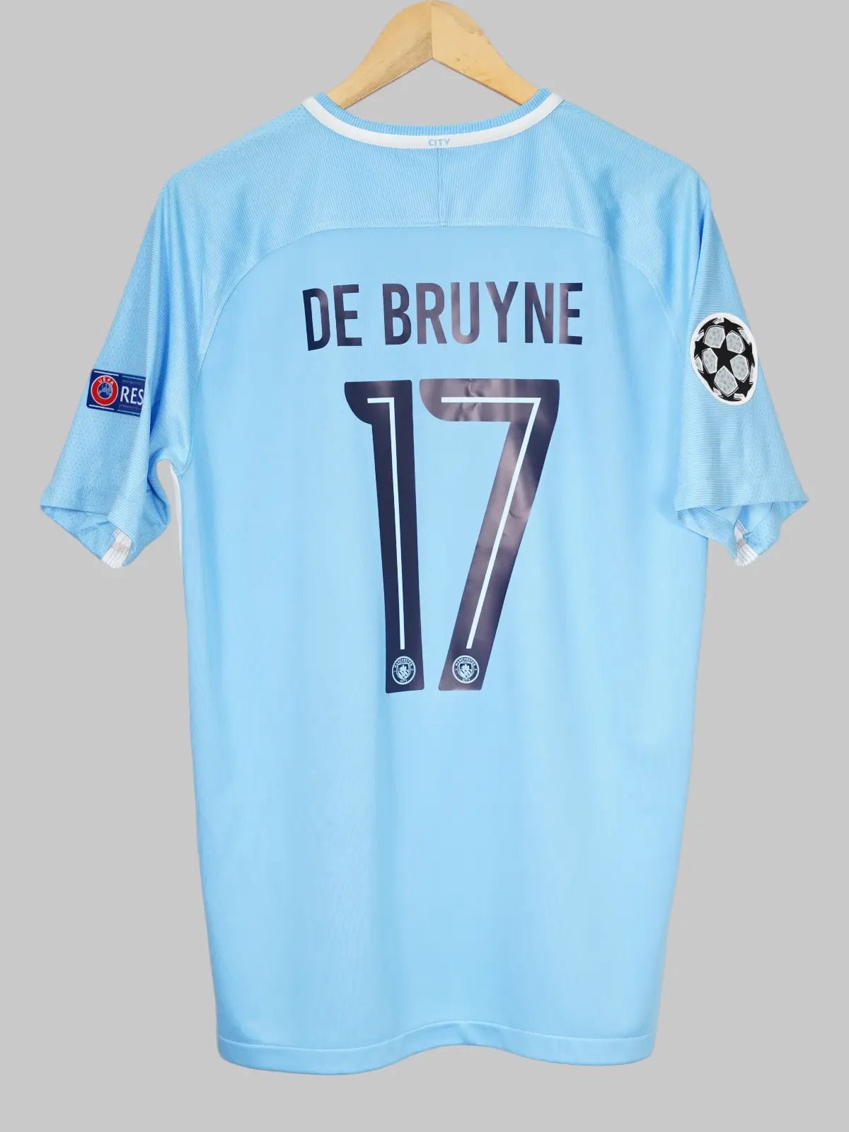 Manchester City Home Shirt 2017/18 De Bruyne 17 (L)