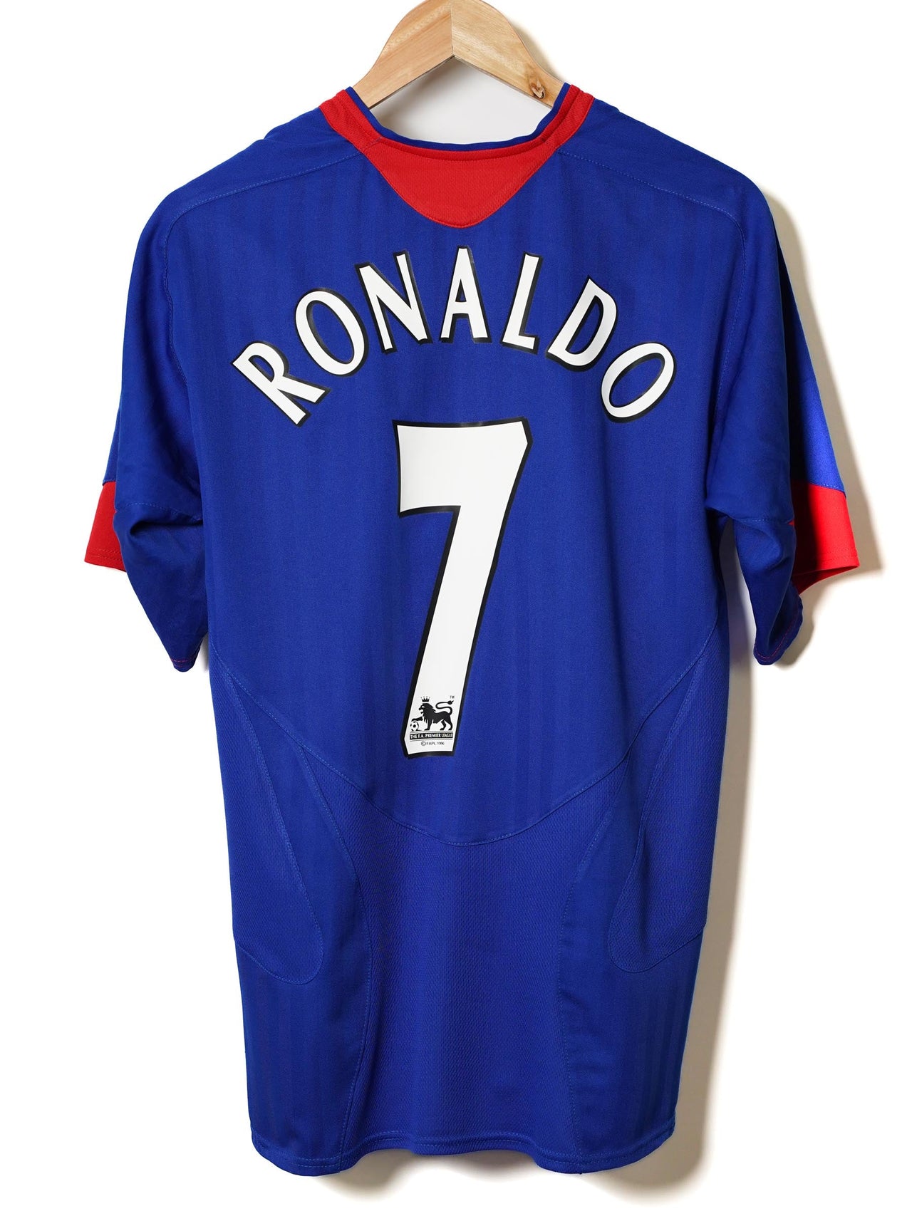 Manchester United Away Shirt 2005/6 Ronaldo 7 (M)
