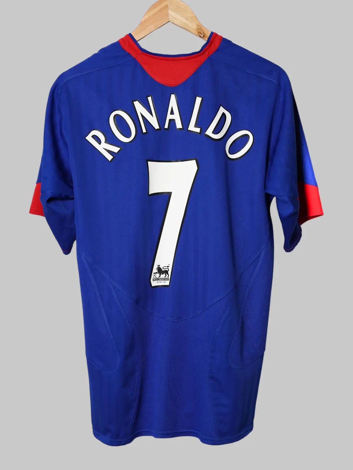 Manchester United Away Shirt 2005/6 Ronaldo 7 (M)