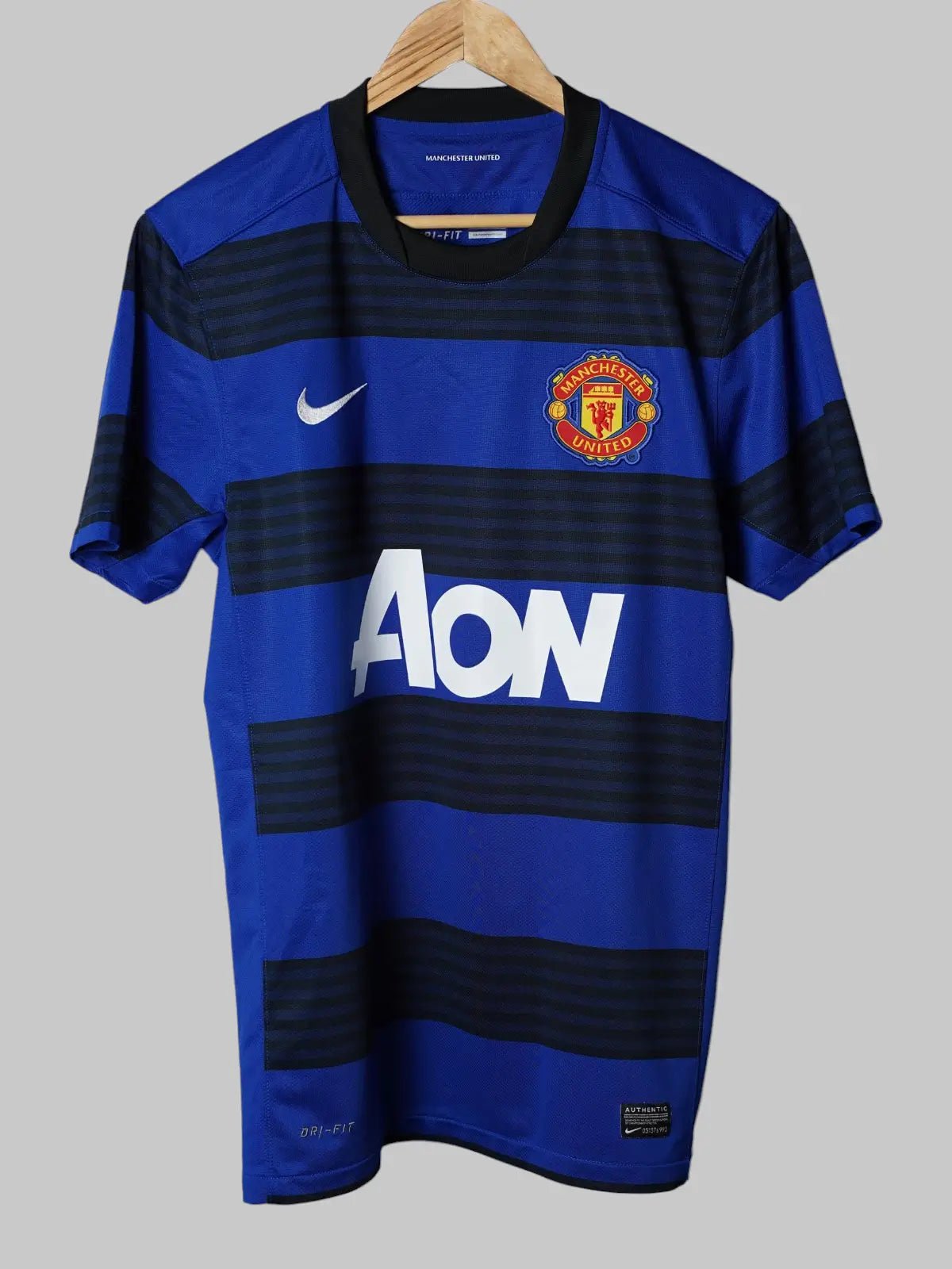 Manchester United Away Shirt 2011/12 (M)