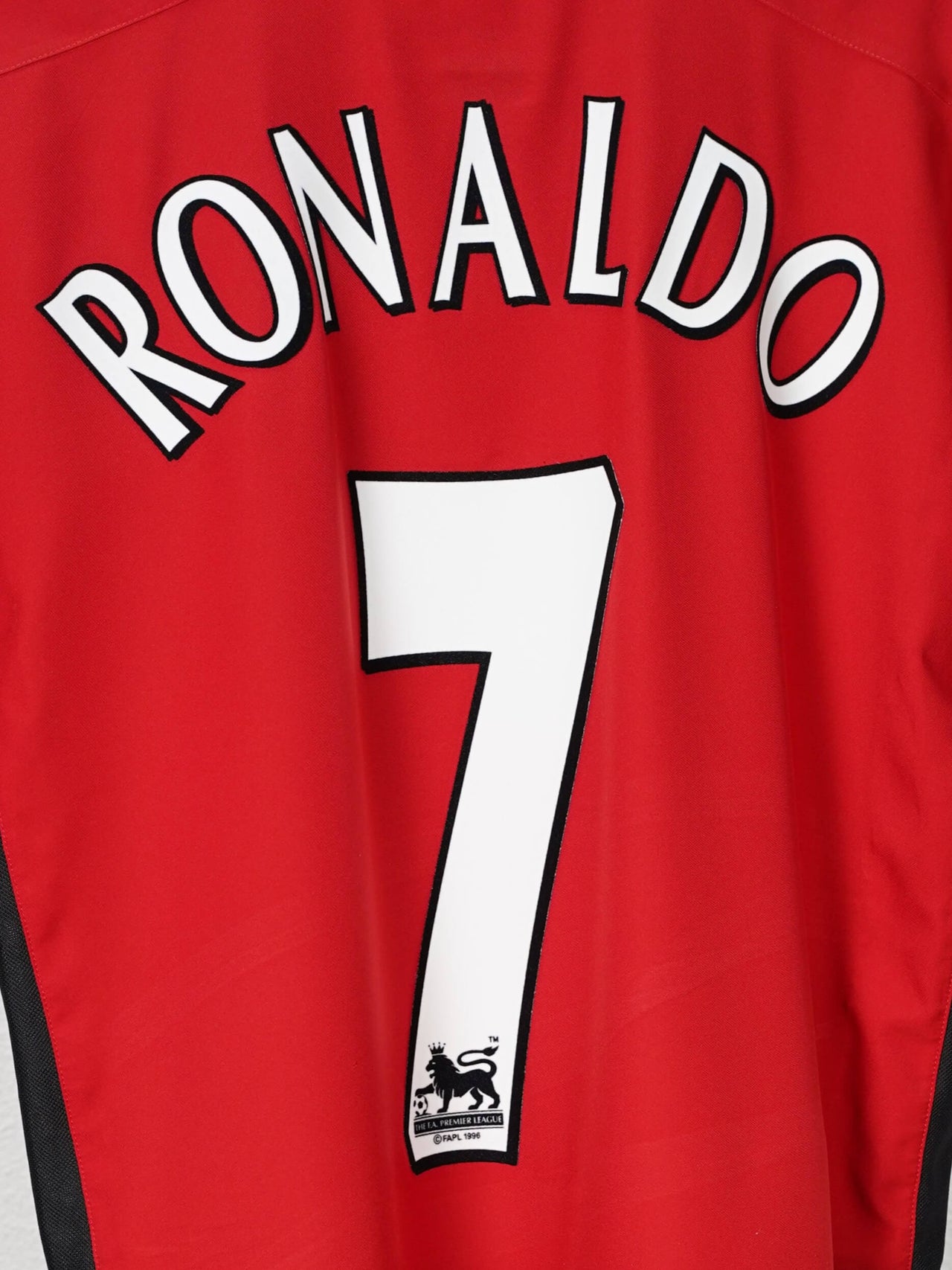 Manchester United Home Shirt 2002/4 Ronaldo 7 (M)