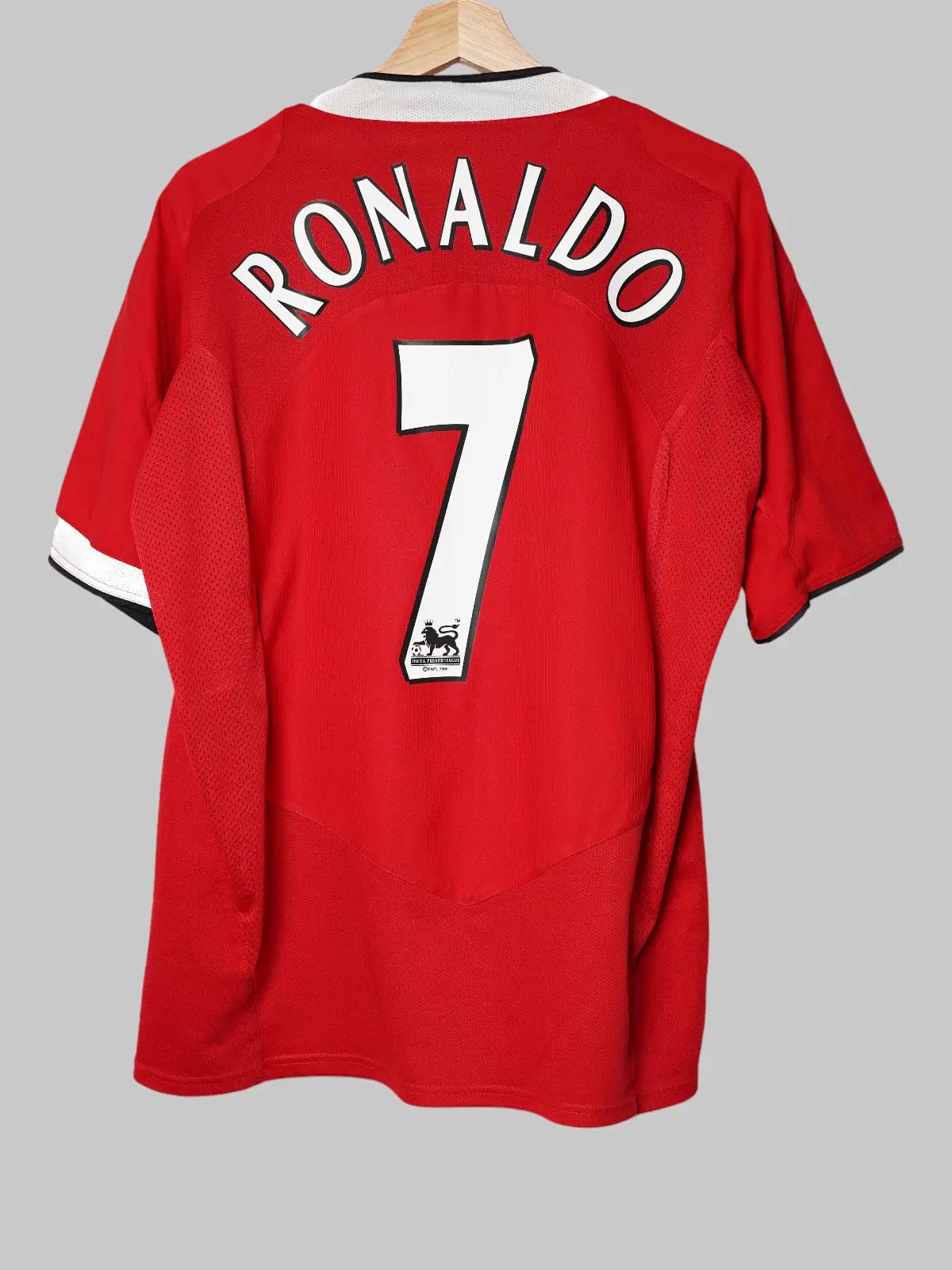 Manchester United Home Shirt 2004/6 Ronaldo 7 (L)