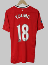 Manchester United Home Shirt 2011/12 Young 18 (S)