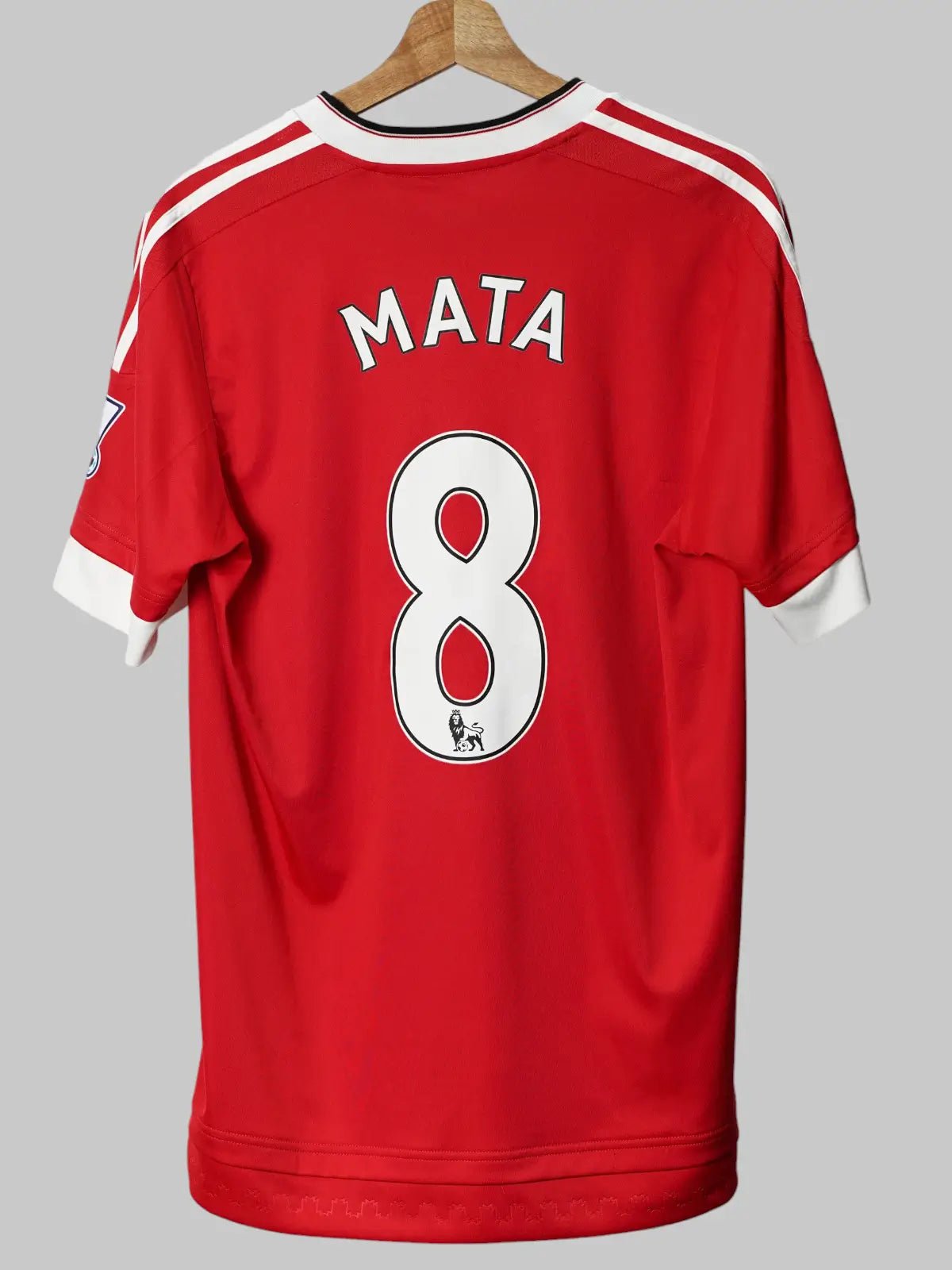 Manchester United Home Shirt 2015/16 Mata 8 (M)